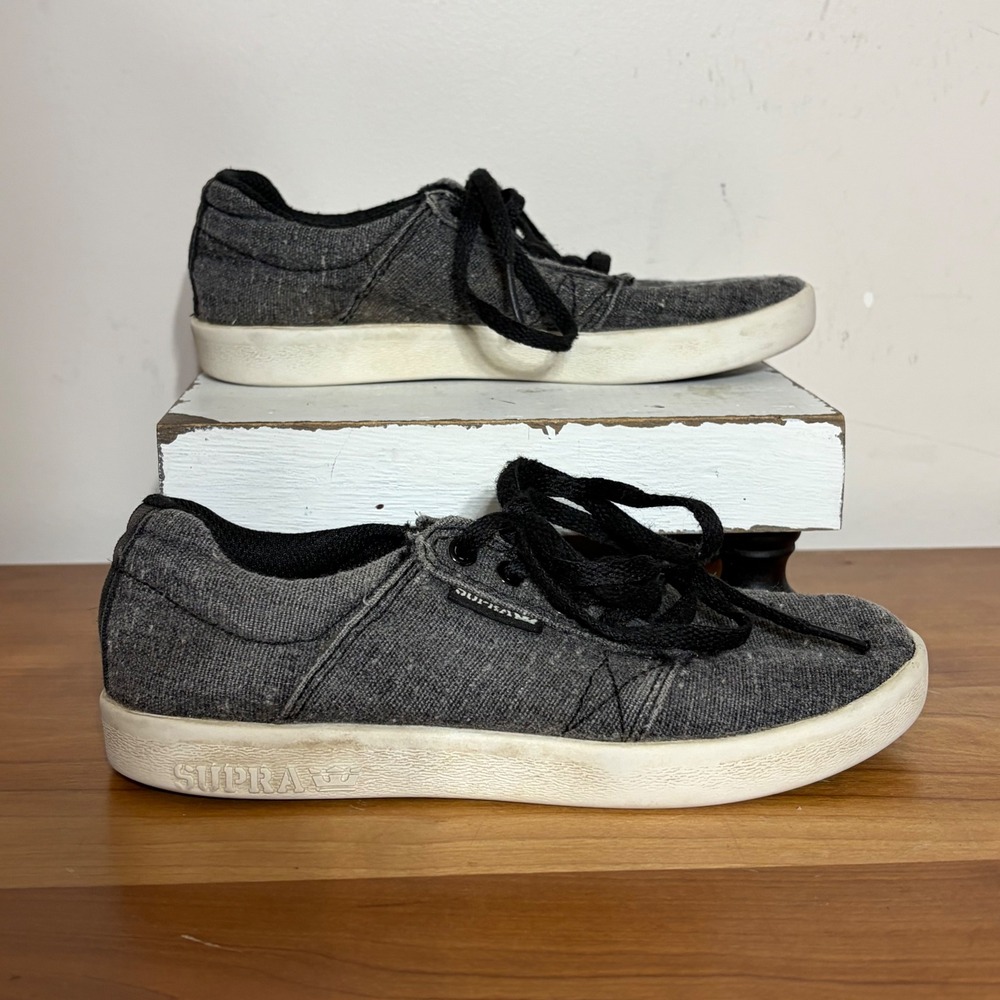 Supra Kids Stacks II Skate Shoes Charcoal Gray Heather Low Top Sneakers Size 1Y